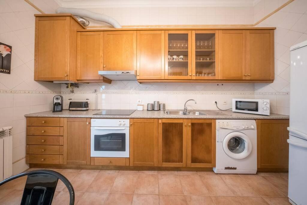 Beautiful Apartment Near The Center Of Lisboa Exterior foto